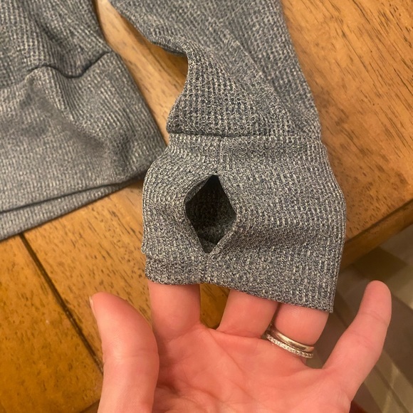 Women’s University of Michigan Quarter Zip jacket - size small - Picture 2 of 10